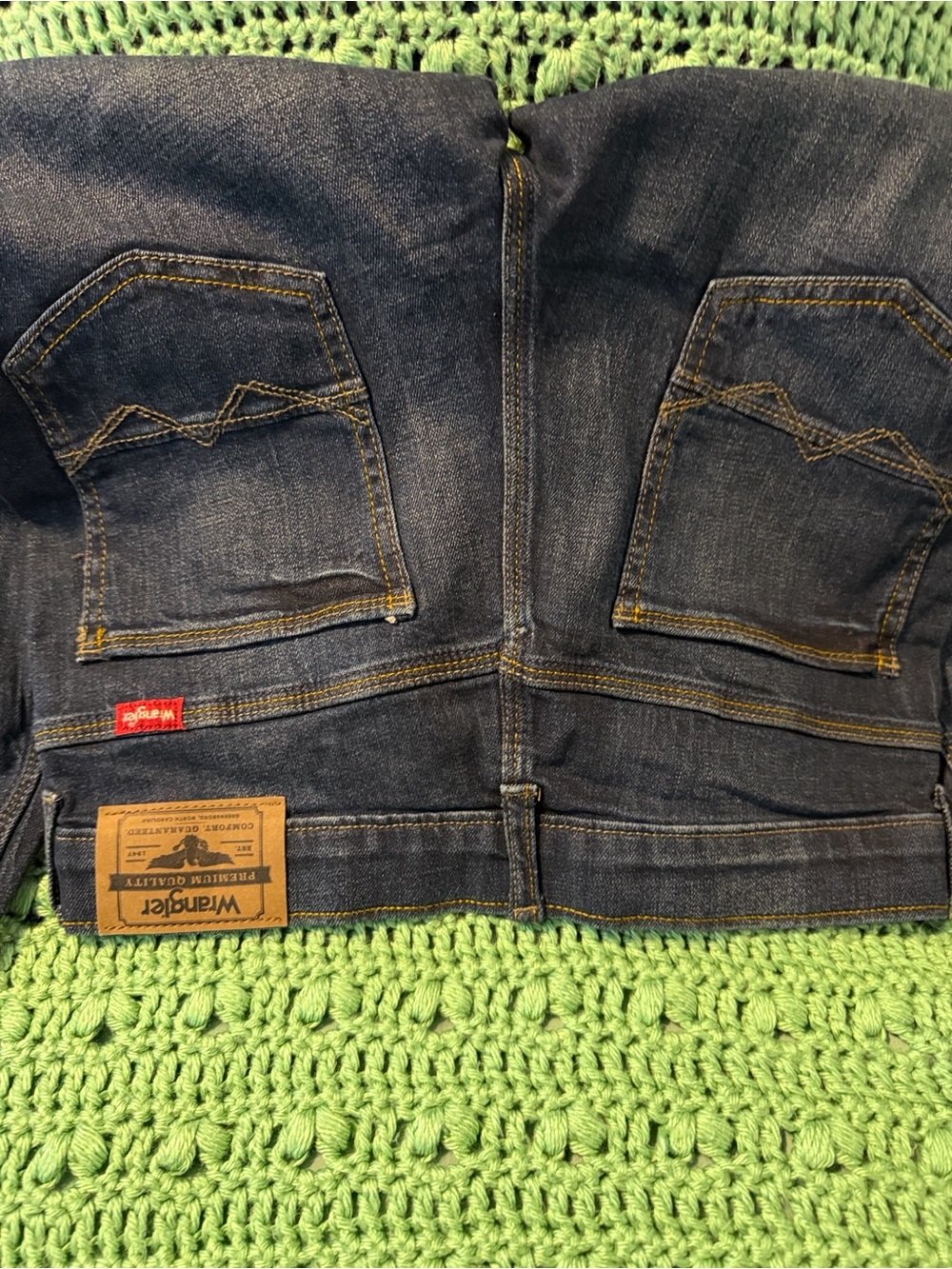 Wrangler Slim Fit Jeans in Dark Indigo with Yellow Stitching - Picture 3 of 4